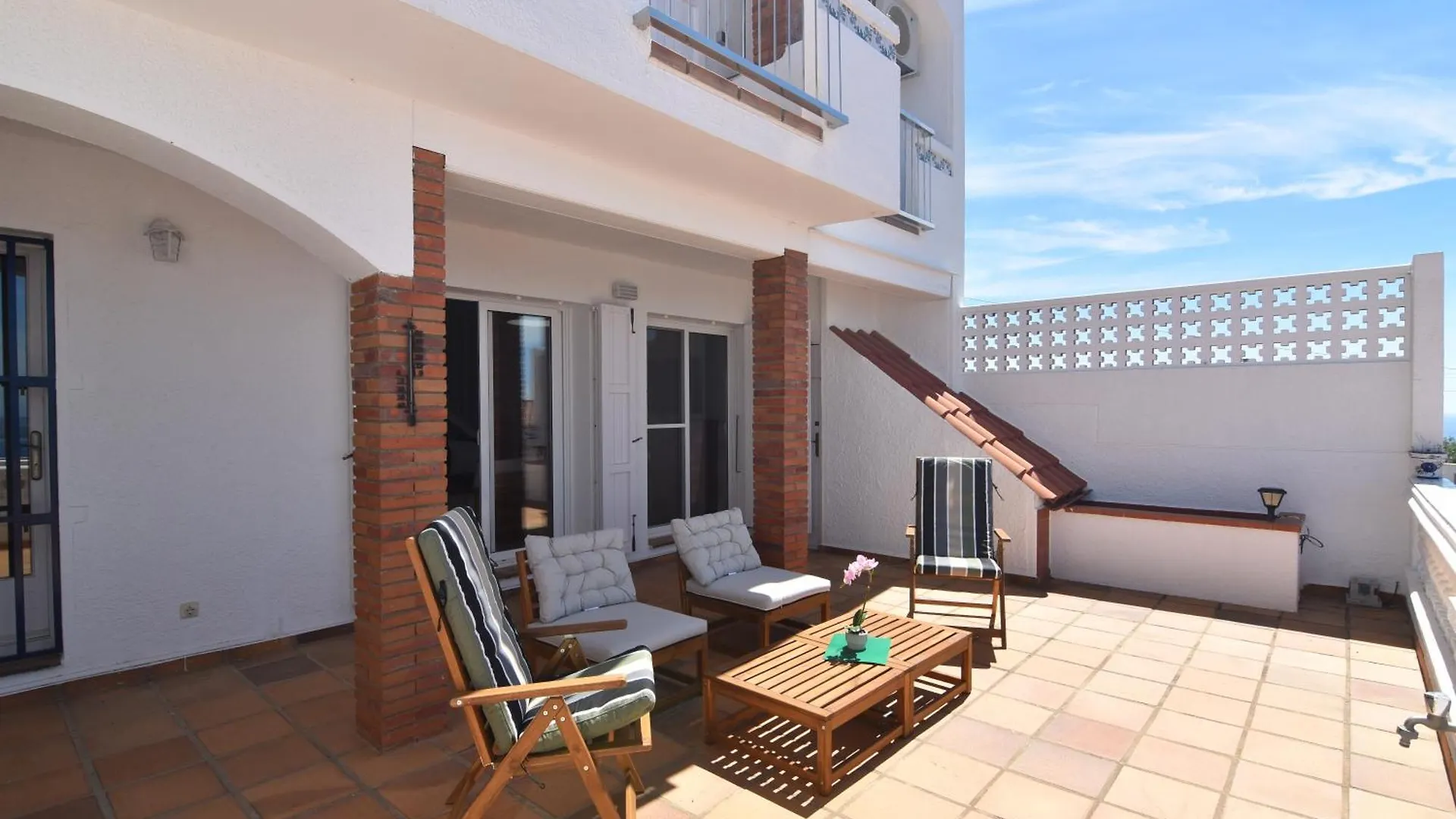 Ferienwohnung Rnet - Sant Jordi Roses Costa Brava Spanien